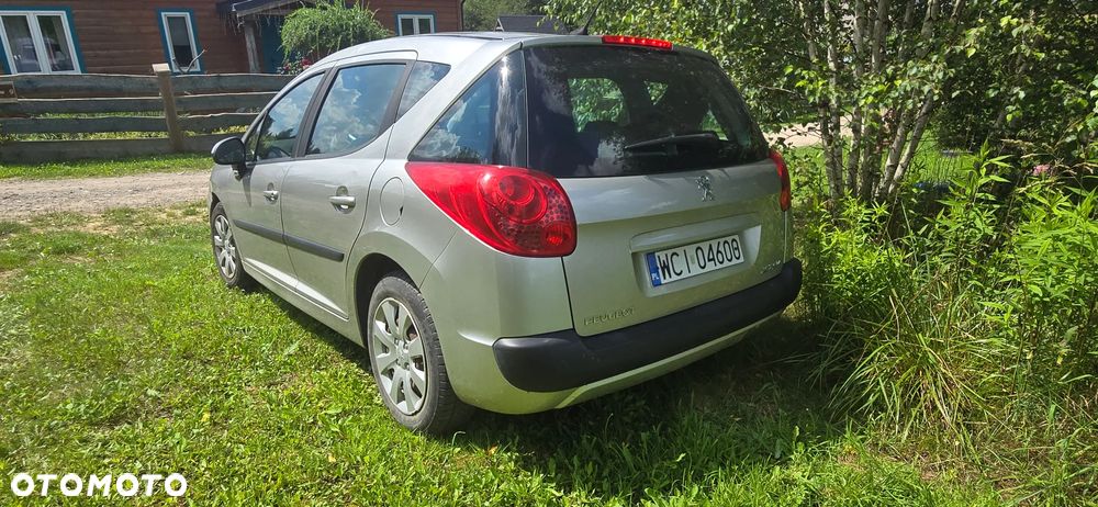Peugeot 207 - 3