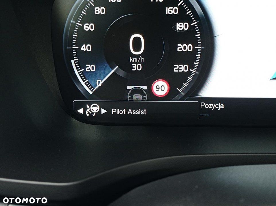 Volvo V60 Cross Country - 24