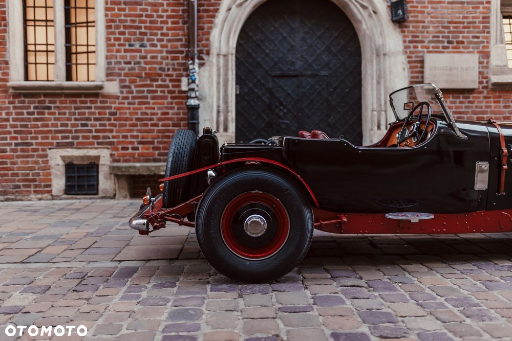 Bentley Inny - 13