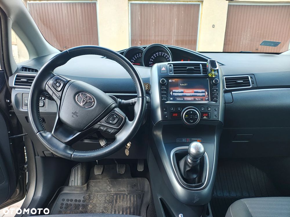 Toyota Verso 1.8 Premium 7os - 5