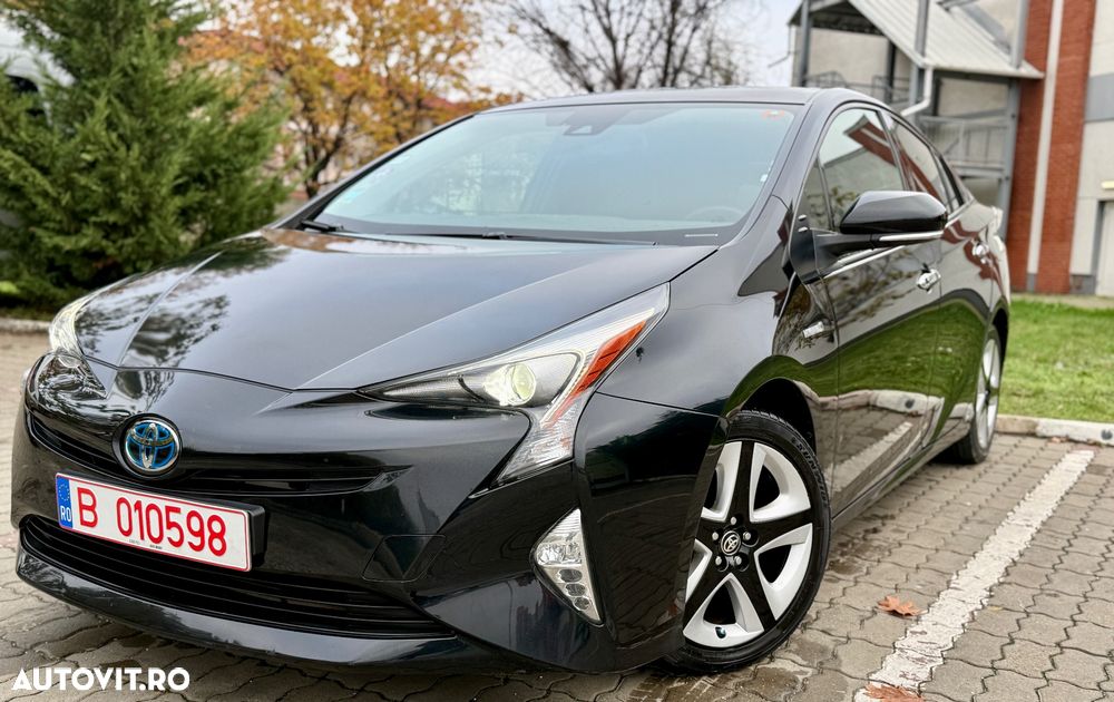 Toyota Prius 1.8 HSD Dynamic - 2
