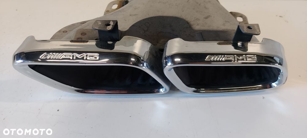 Końcówka wydechu prawa Mercedes GT4 AMG w290 290 - 2