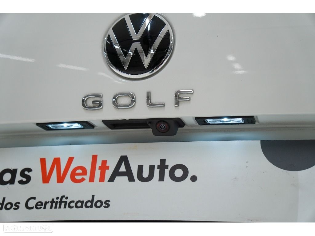 VW Golf Variant 2.0 TDi Life DSG - 11
