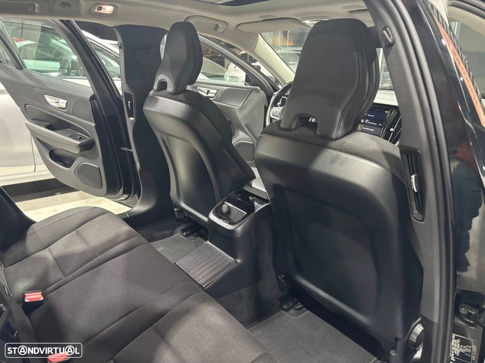 Volvo V60 2.0 T6 AWD TE Inscription Expression - 18