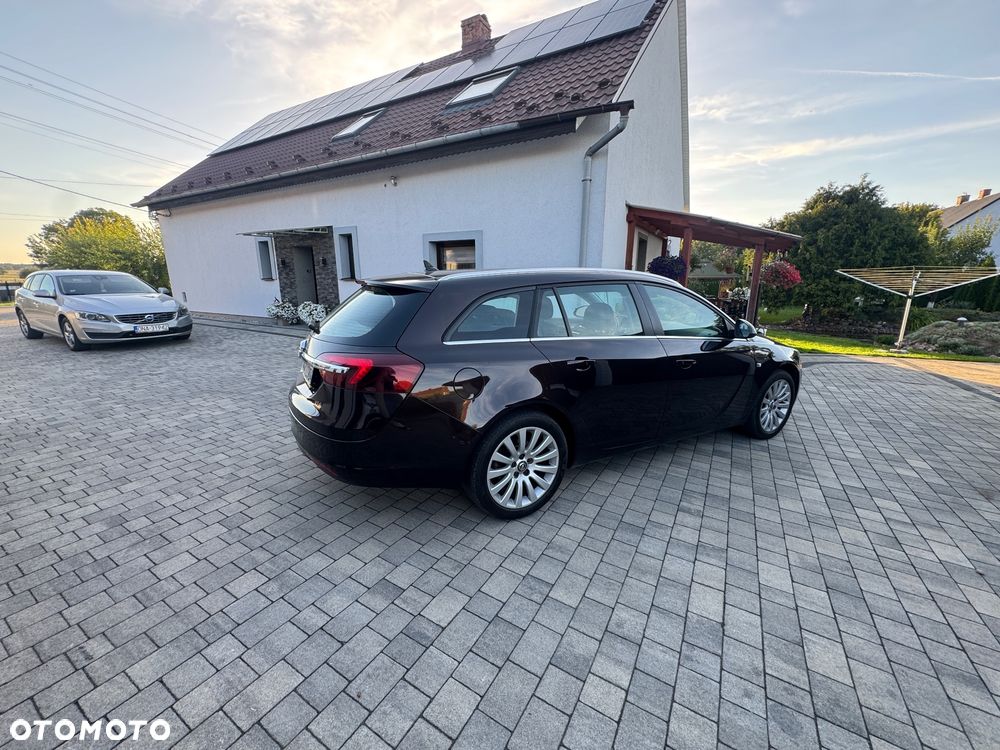 Opel Insignia - 15