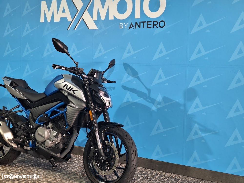 CF Moto 300NK - 2