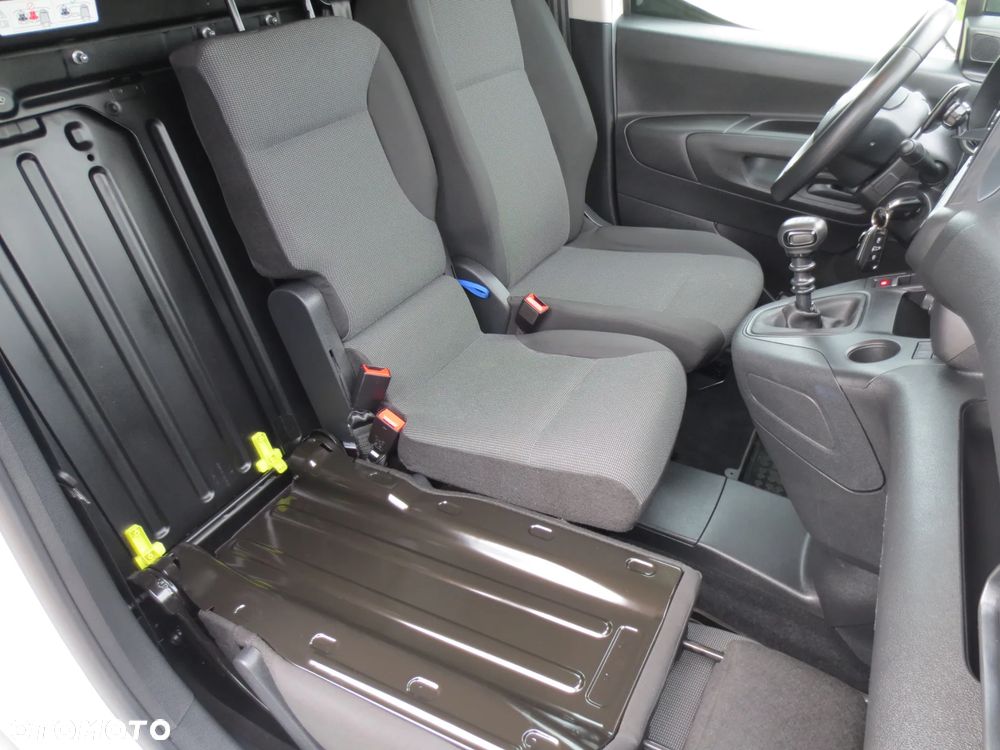 Fiat DOBLO SALON POLSKA ORYGINAŁ LAKIER i NISKI PRZEBIEG - 14