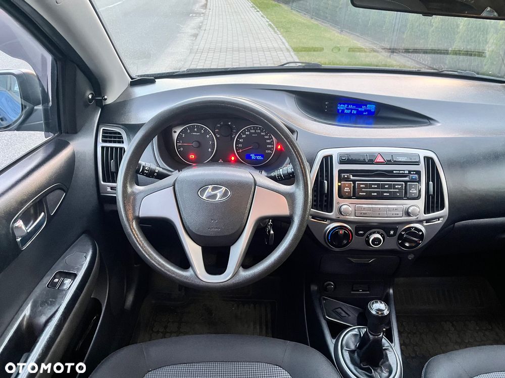 Hyundai i20 1.25 Comfort - 10