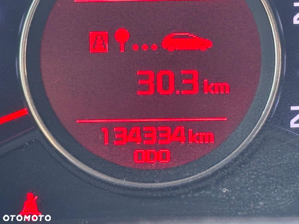 Kia Ceed 1.6 GDI Platinum Edition - 36