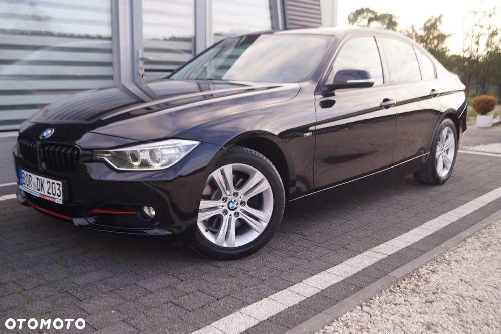 BMW Seria 3 328i xDrive Sport-Aut Sport Line - 39