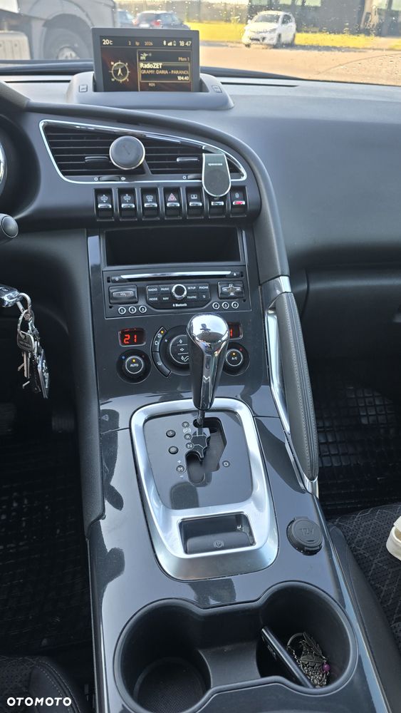 Peugeot 3008 - 3