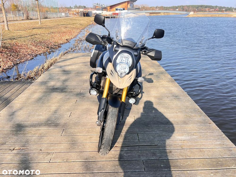 Suzuki DL - 12
