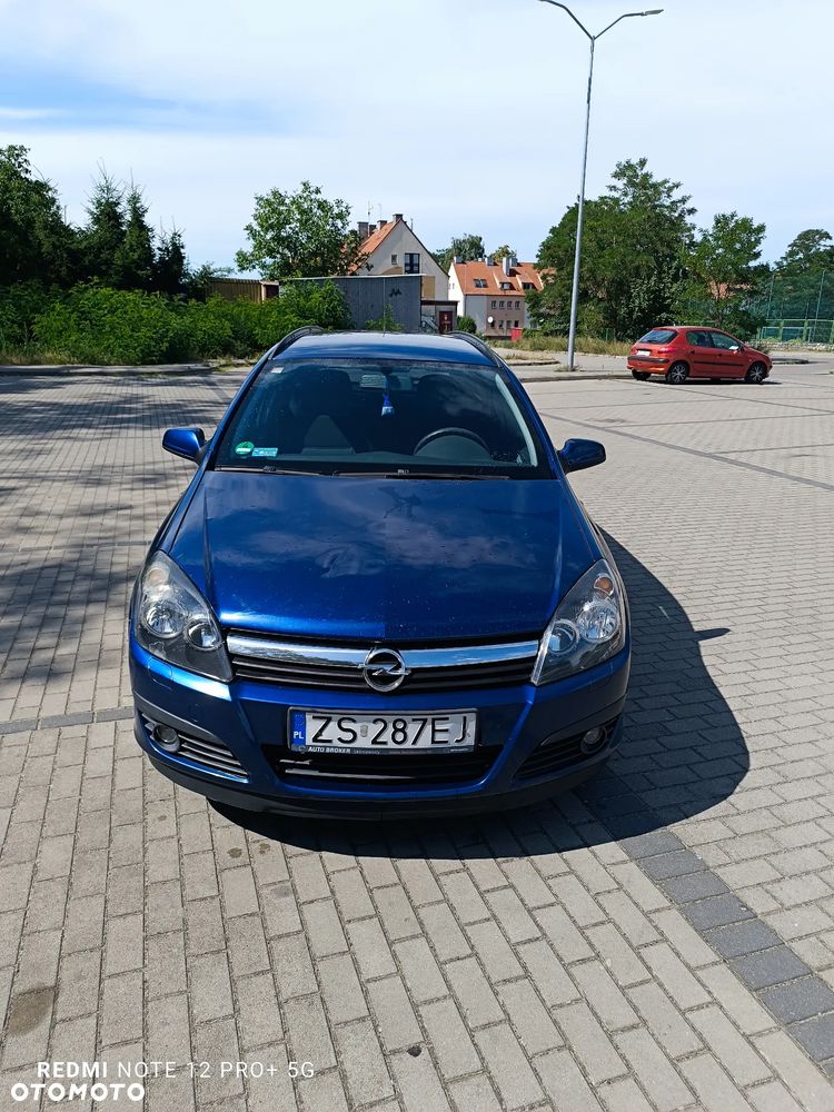 Opel Astra 1.6 Enjoy - 1