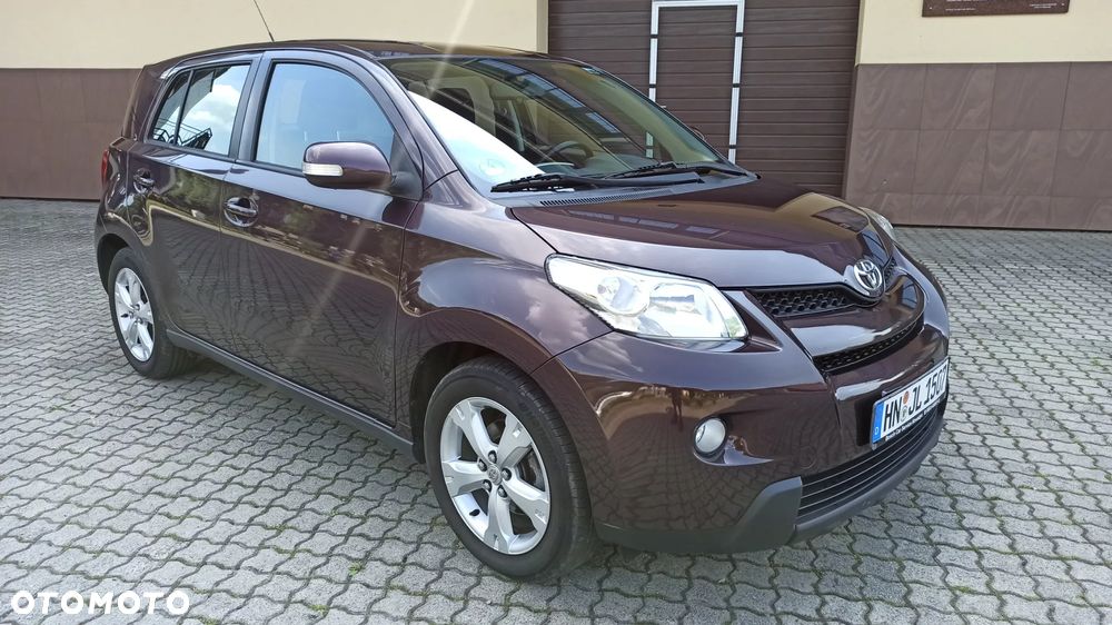 Toyota Urban Cruiser - 1