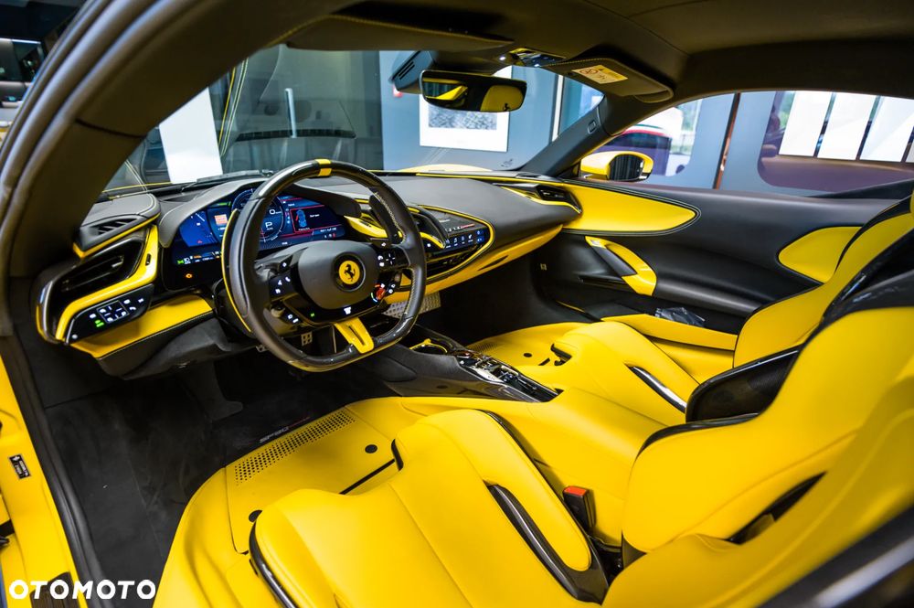 Ferrari SF90 Stradale - 24