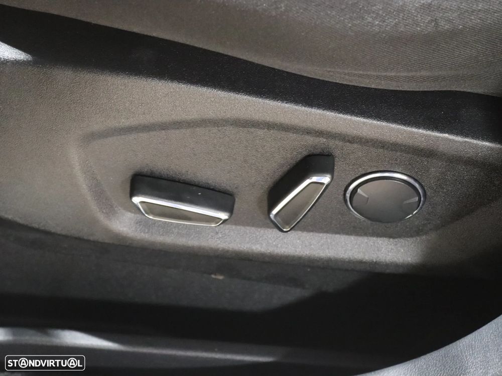 Ford S-Max 2.0 TDCi Titanium - 11