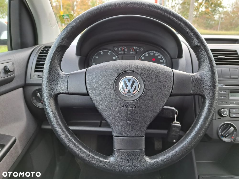 Volkswagen Polo - 24