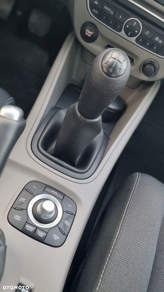 Renault Megane 1.6 16V 100 Authentique - 26