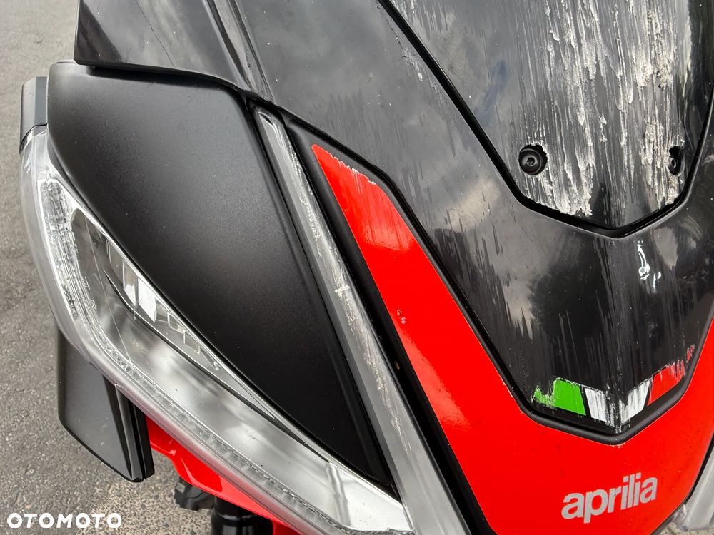 Aprilia Tuono - 24