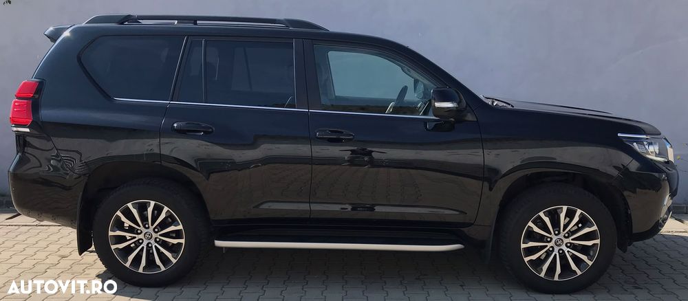 Toyota Land Cruiser - 13
