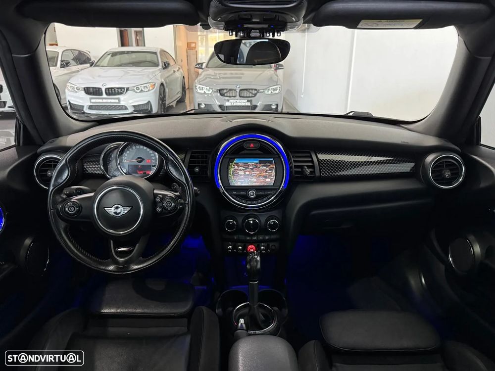 MINI 3 Portas Cooper SD Auto - 33
