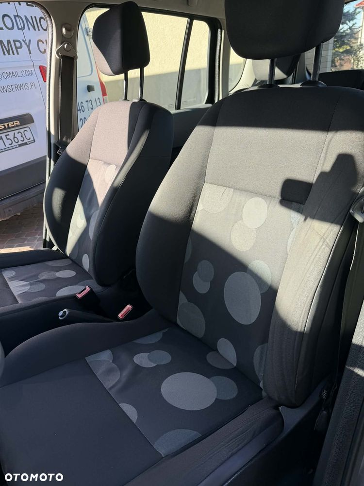 Renault Modus - 11
