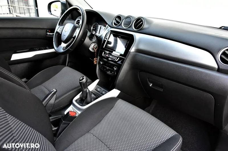 Suzuki Vitara 1.6 Cool - 16