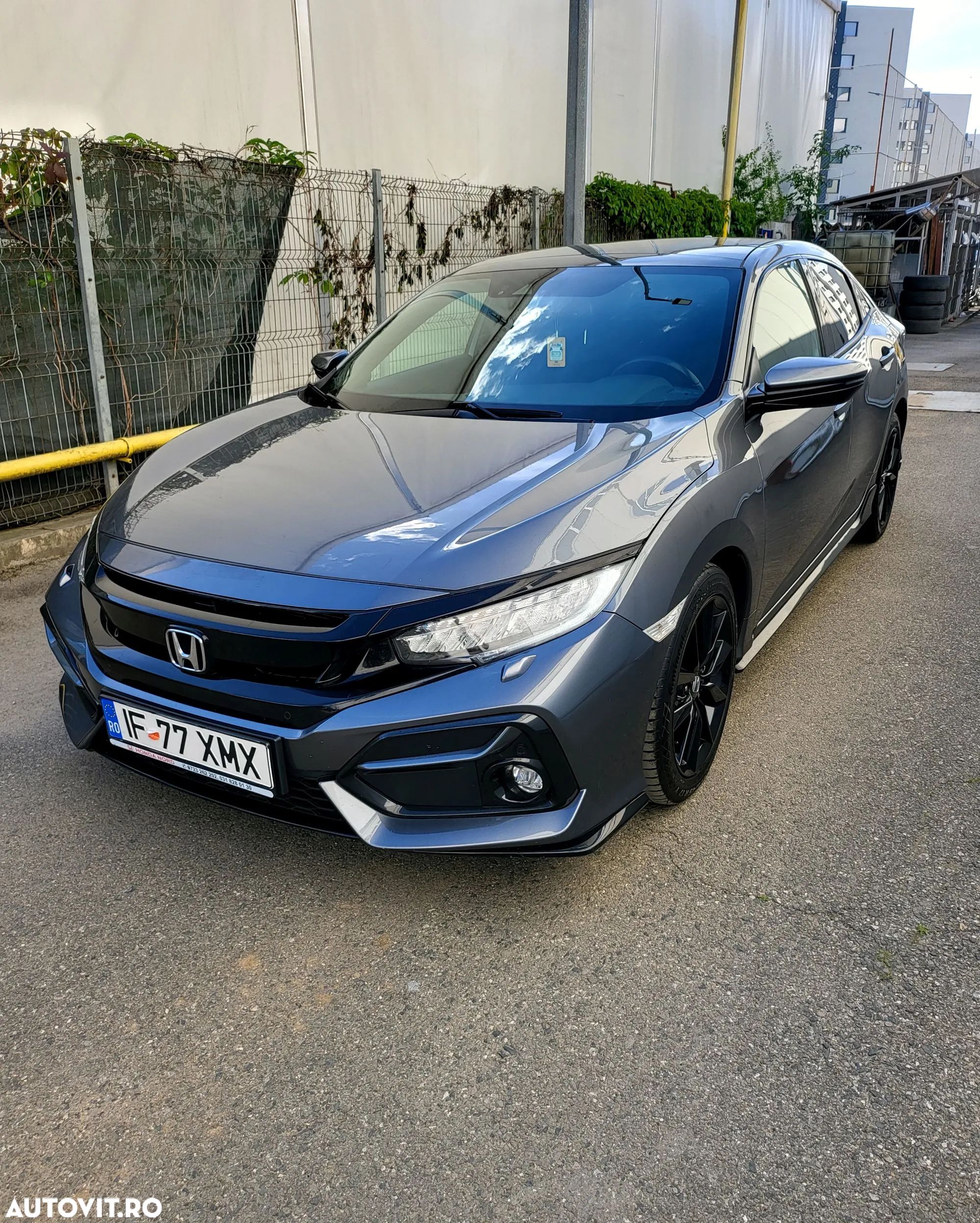 Honda Civic 1.5 VTEC Turbo CVT Sport Plus - 1