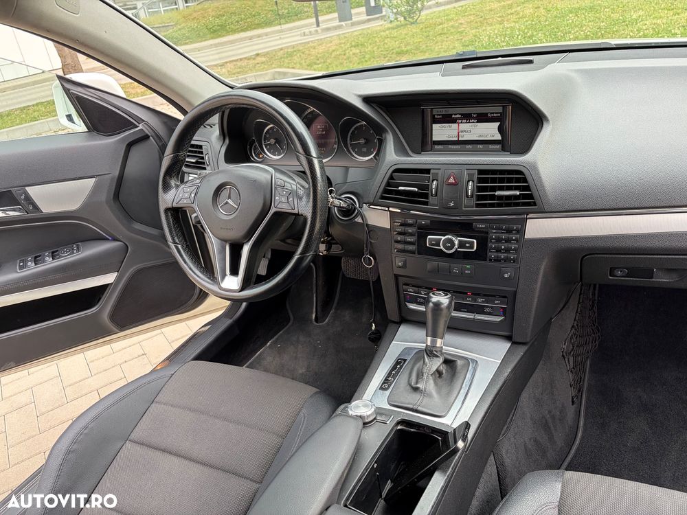 Mercedes-Benz E 220 CDI DPF BlueEFFICIENCY 7G-TRONIC Avantgarde - 15