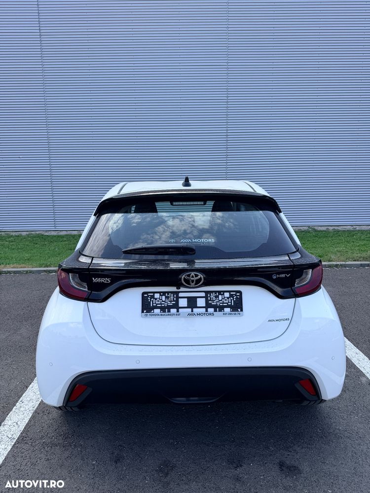 Toyota Yaris 1.5 VVT-i HSD Active - 8