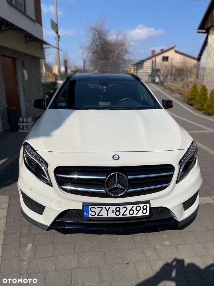 Mercedes-Benz GLA 250 4-Matic - 5