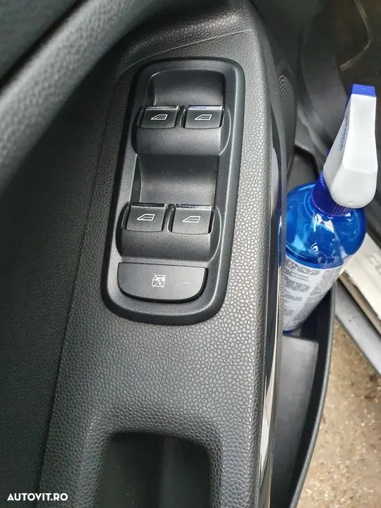 Ford EcoSport 1.5 TDCi Titanium - 8