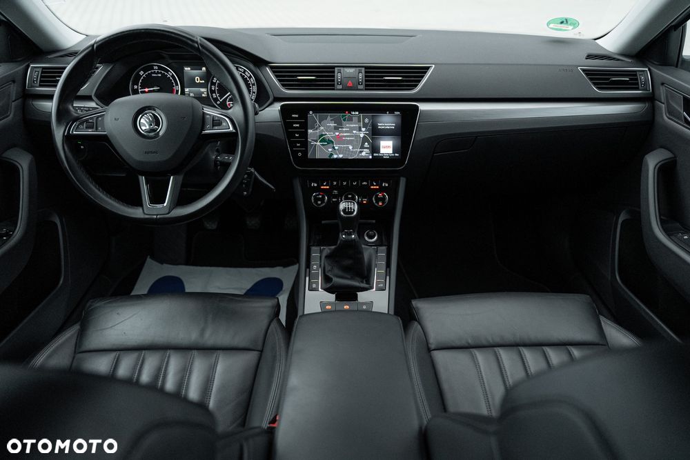 Skoda Superb 2.0 TDI L&K - 14