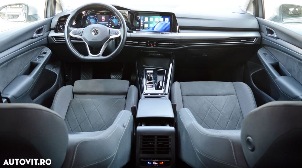 Volkswagen Golf 1.4 eHybrid OPF DSG Style - 9