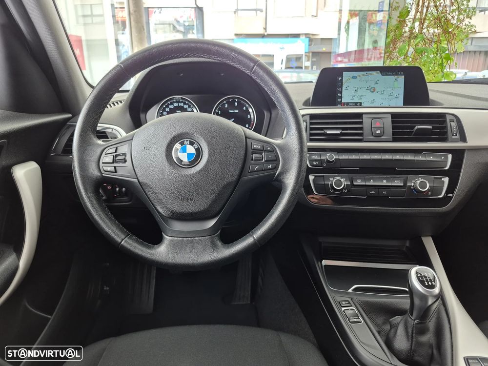 BMW 114 d Line Urban - 16