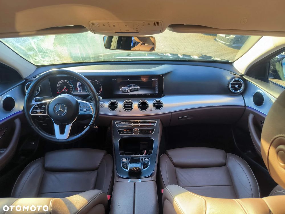 Mercedes-Benz Klasa E 200 d 9G-TRONIC - 7