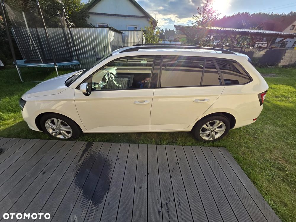 Skoda Fabia 1.0 Ambition - 4