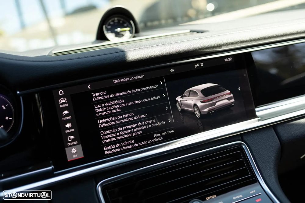 Porsche Panamera Sport Turismo 4 E-Hybrid Platinum Edition - 25