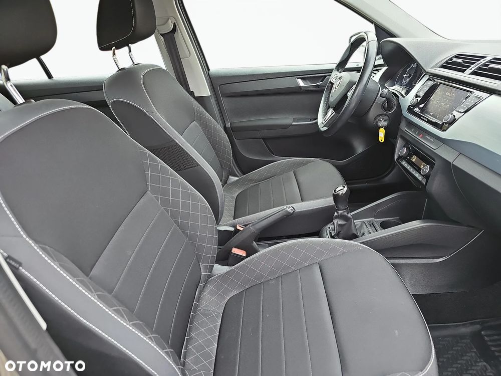Skoda Fabia 1.0 TSI Ambition - 9