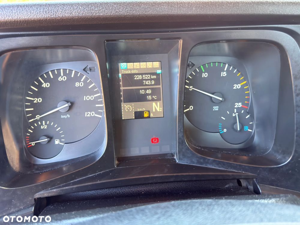 Mercedes-Benz Bramowiec Fornal NKR Euro 6 - 22