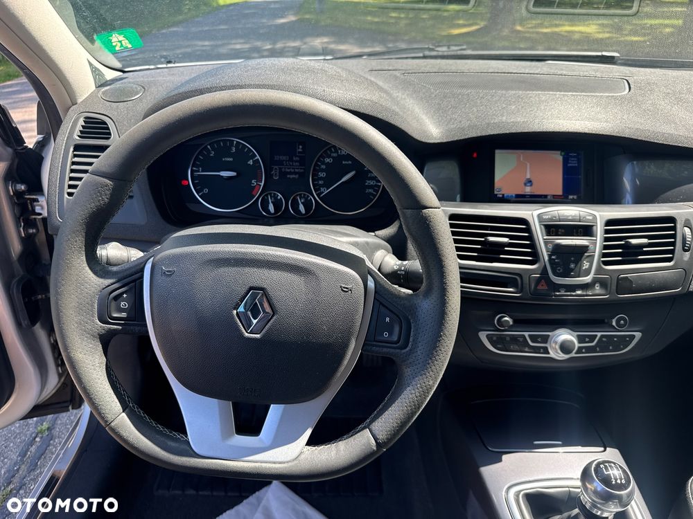 Renault Laguna 2.0 DCi Confort Dynamique - 19