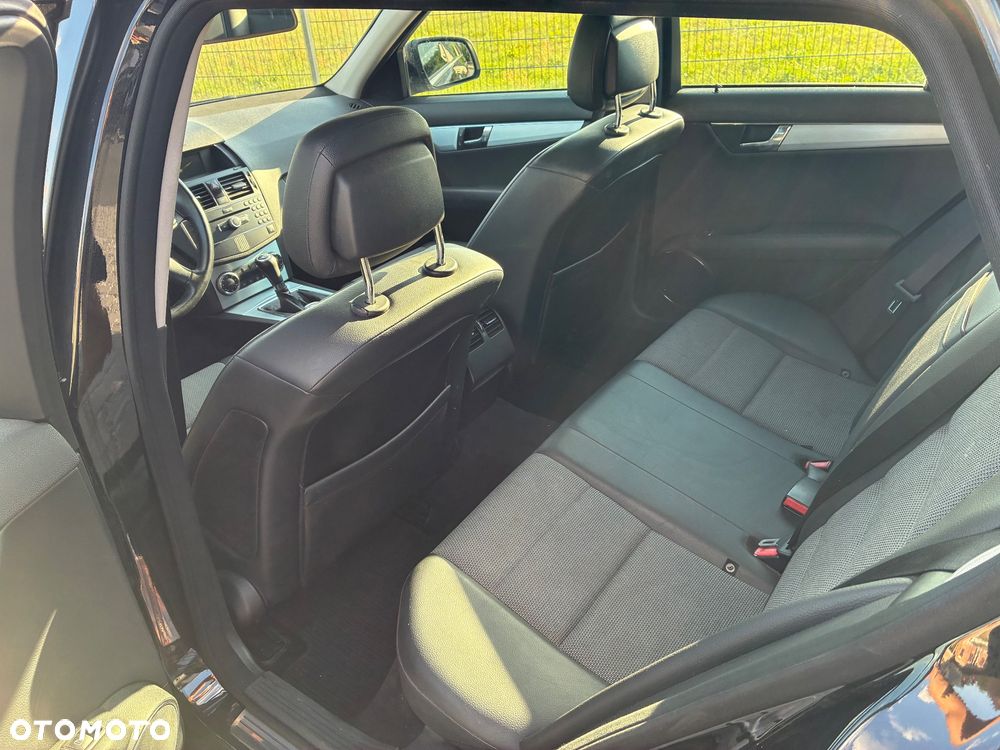 Mercedes-Benz Klasa C 200 CDI Avantgarde - 11