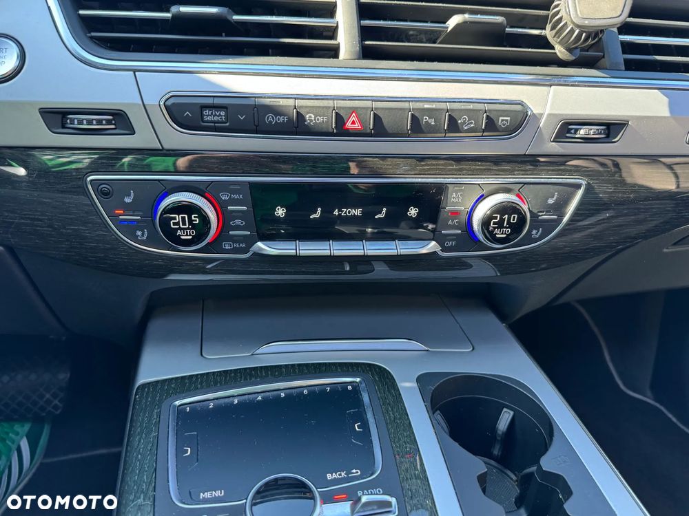 Audi Q7 - 26