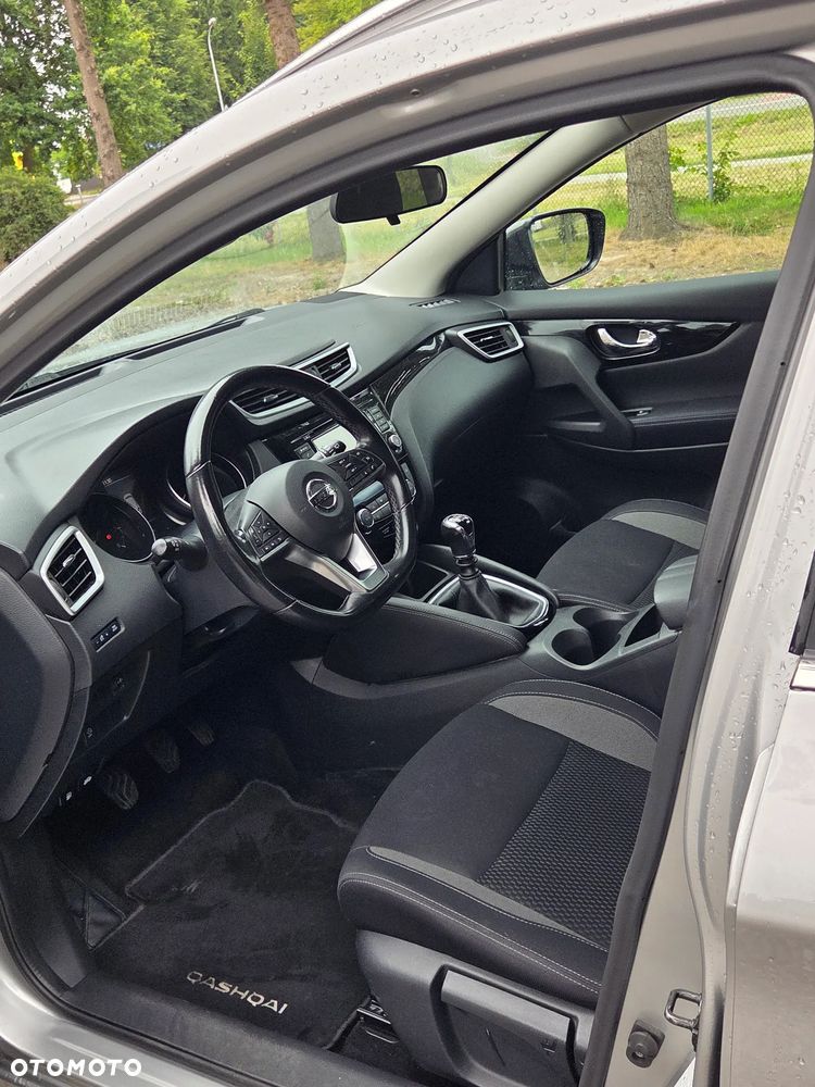 Nissan Qashqai 1.3 DIG-T Acenta EU6d - 11