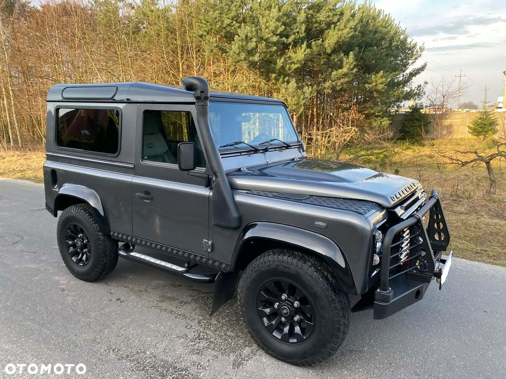 Land Rover Defender 2.2 TD4 E - 2