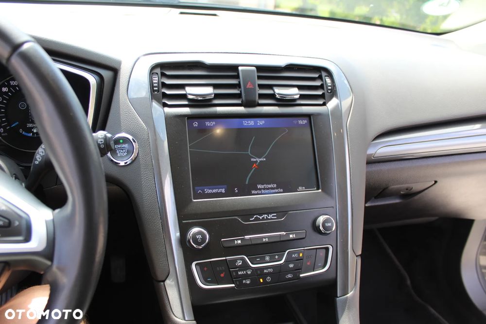 Ford Mondeo 2.0 EcoBlue Titanium - 14