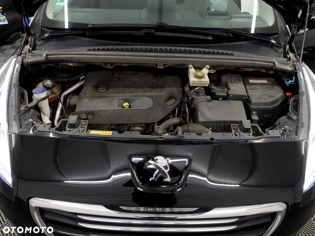 Peugeot 5008 2.0 HDi Allure 7os - 40