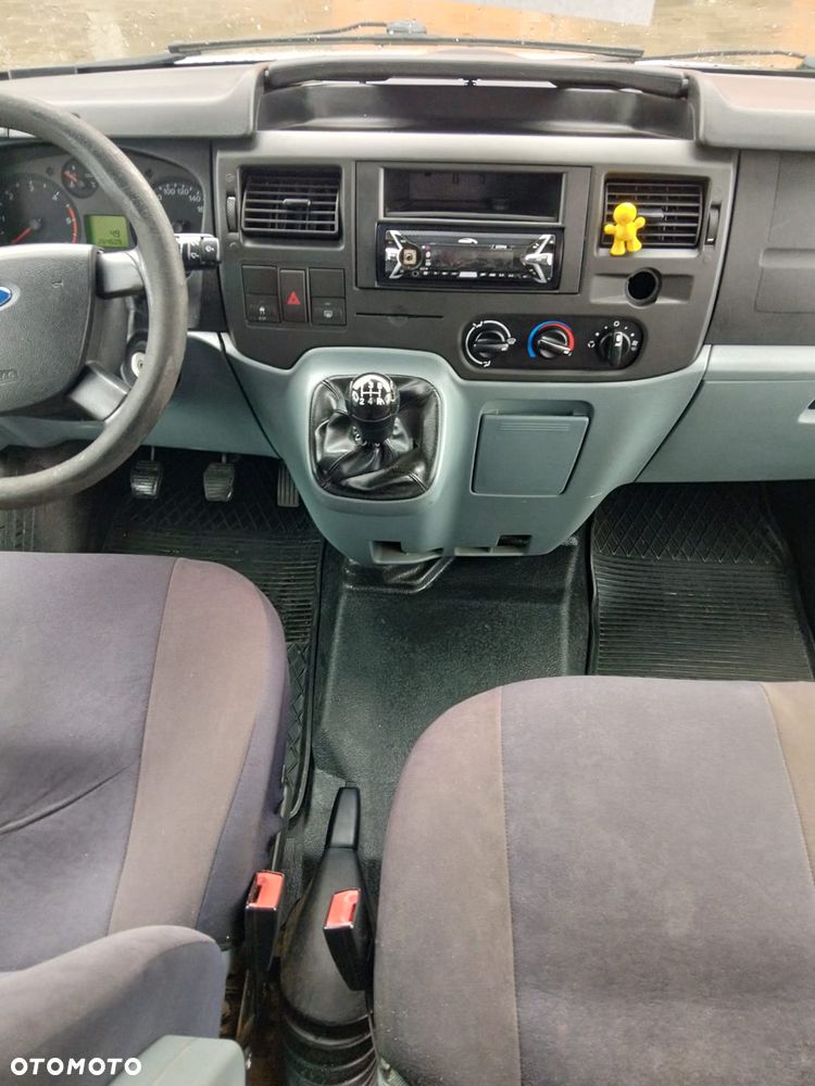 Ford Transit - 7