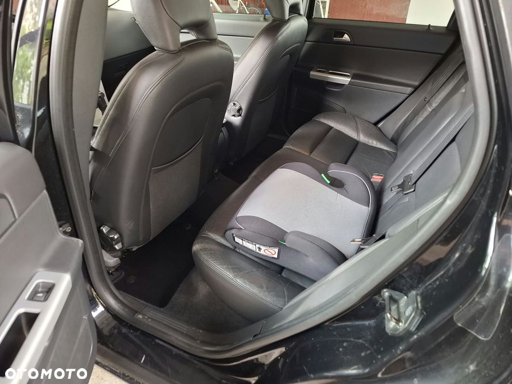 Volvo V50 - 16