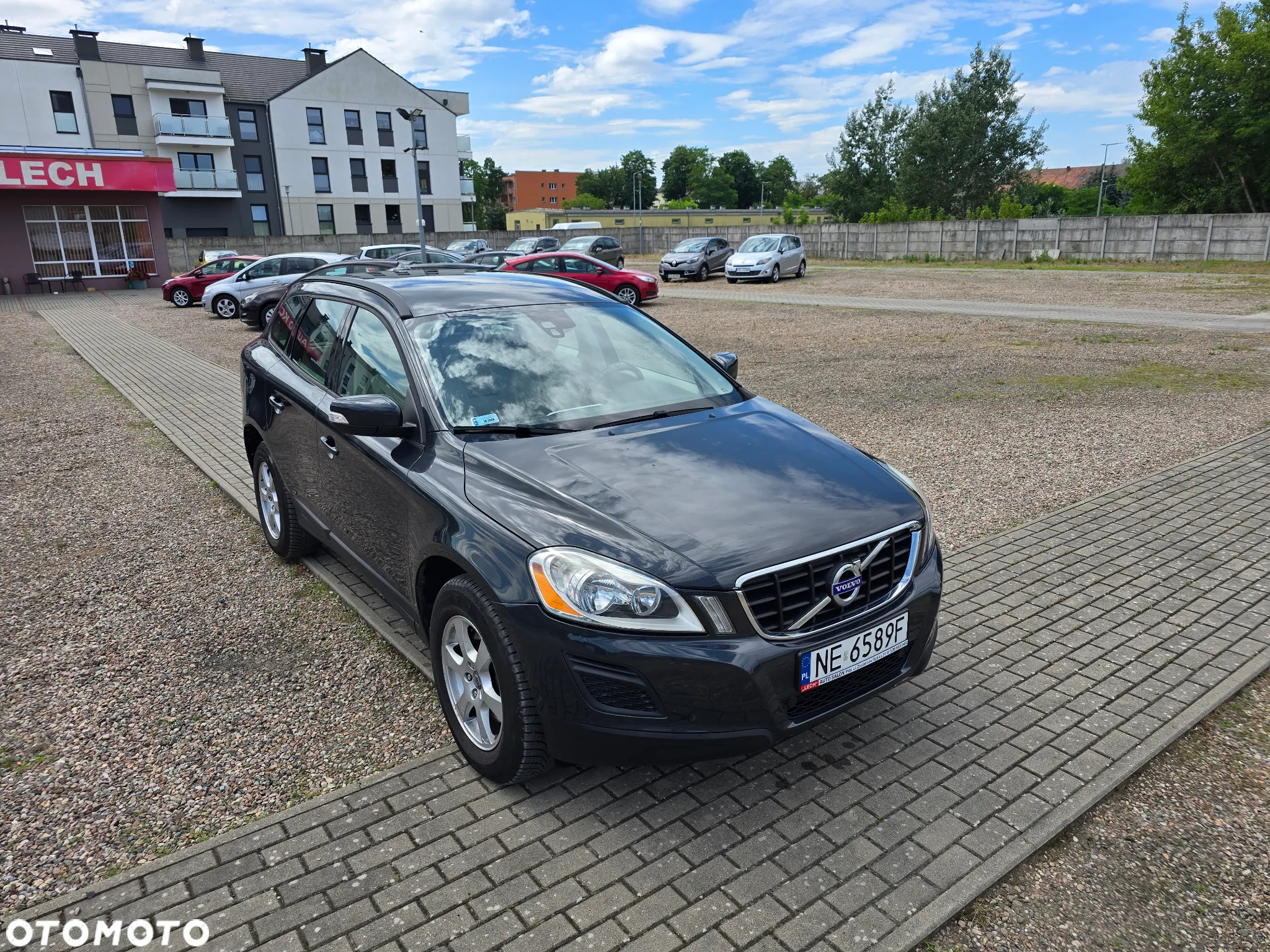 Volvo XC 60 D3 Momentum - 4